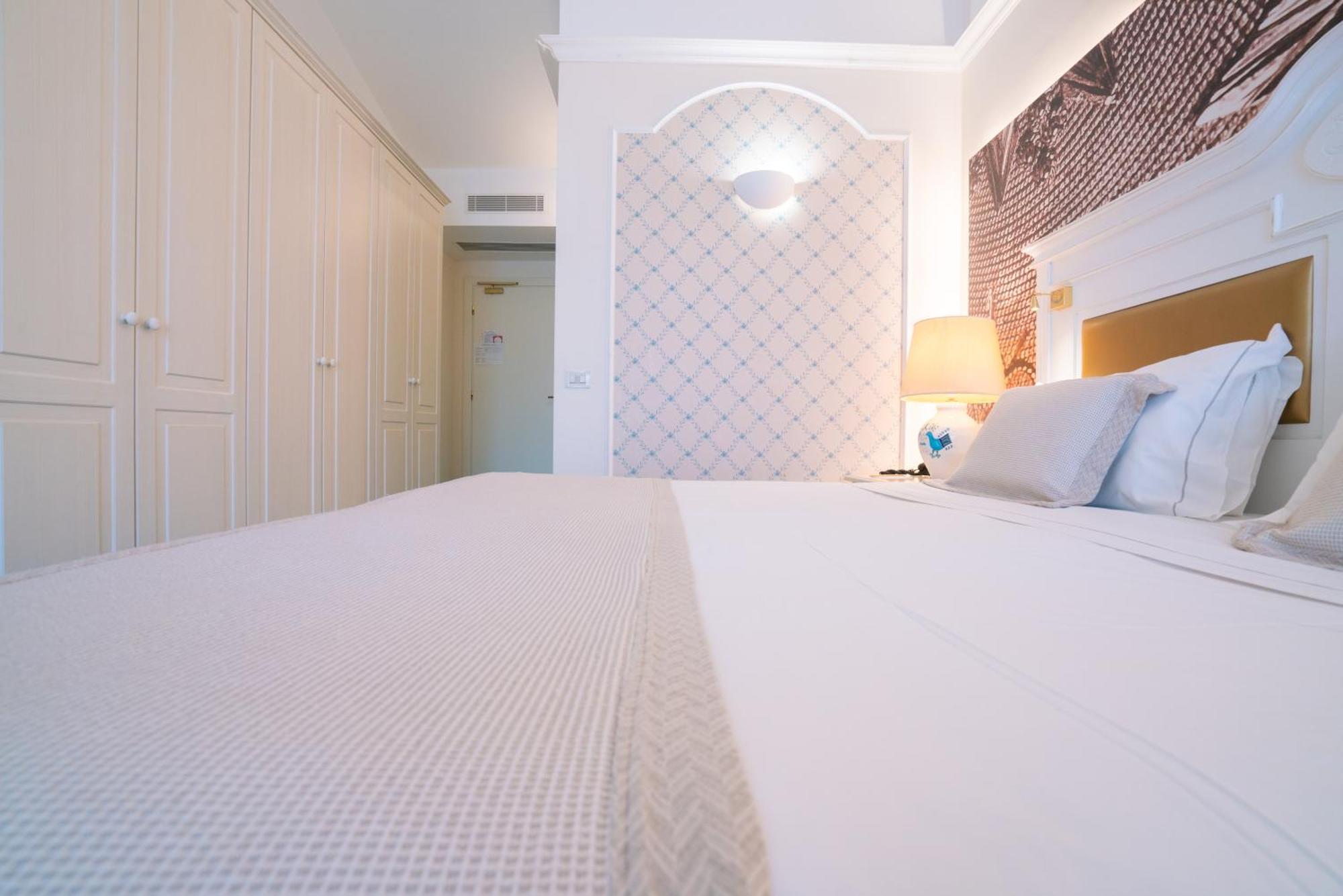 Hotel Santa Gilla Capoterra Eksteriør billede