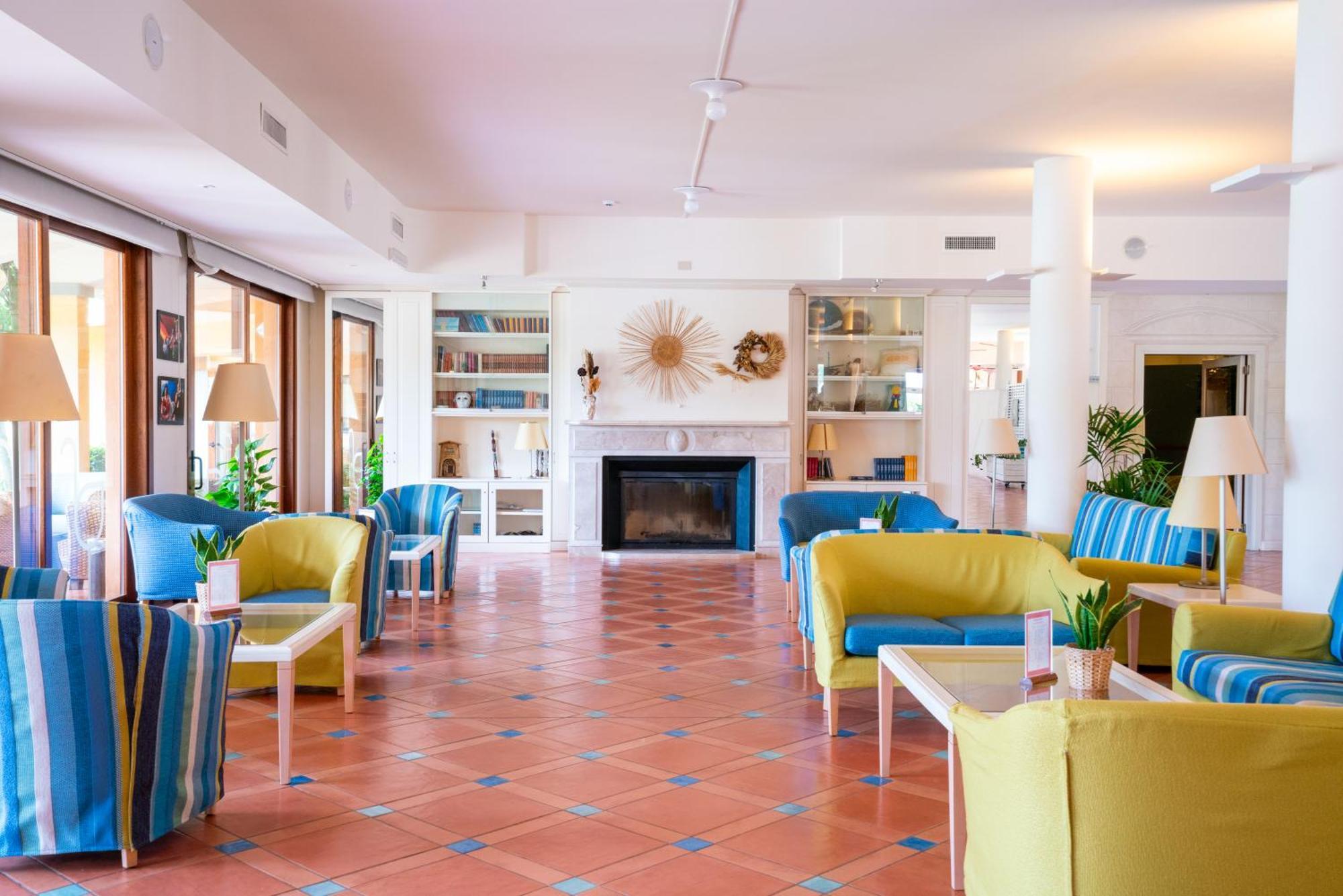 Hotel Santa Gilla Capoterra Eksteriør billede