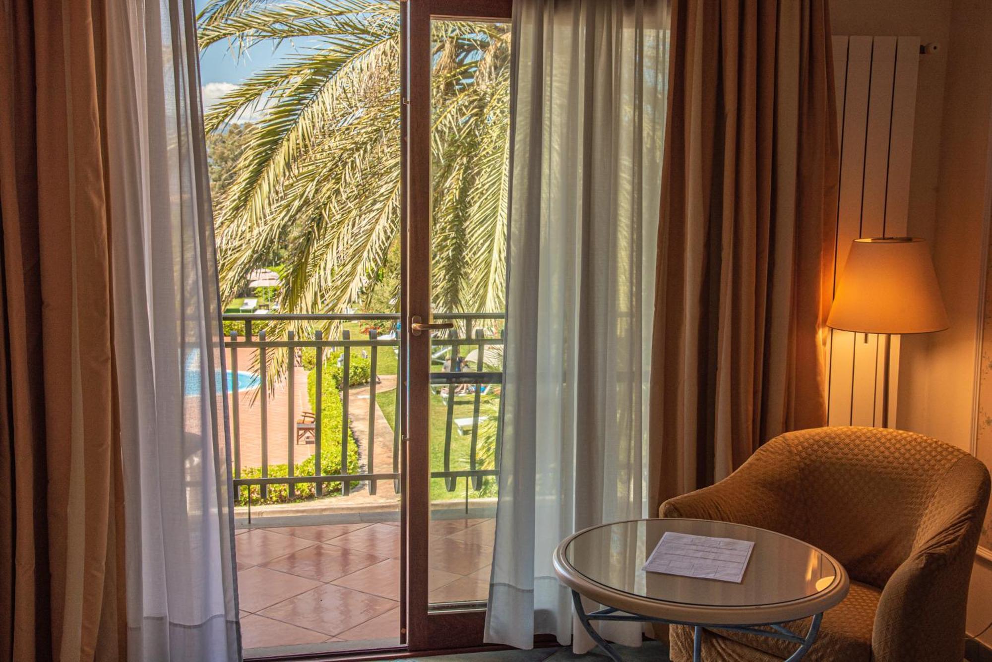 Hotel Santa Gilla Capoterra Eksteriør billede