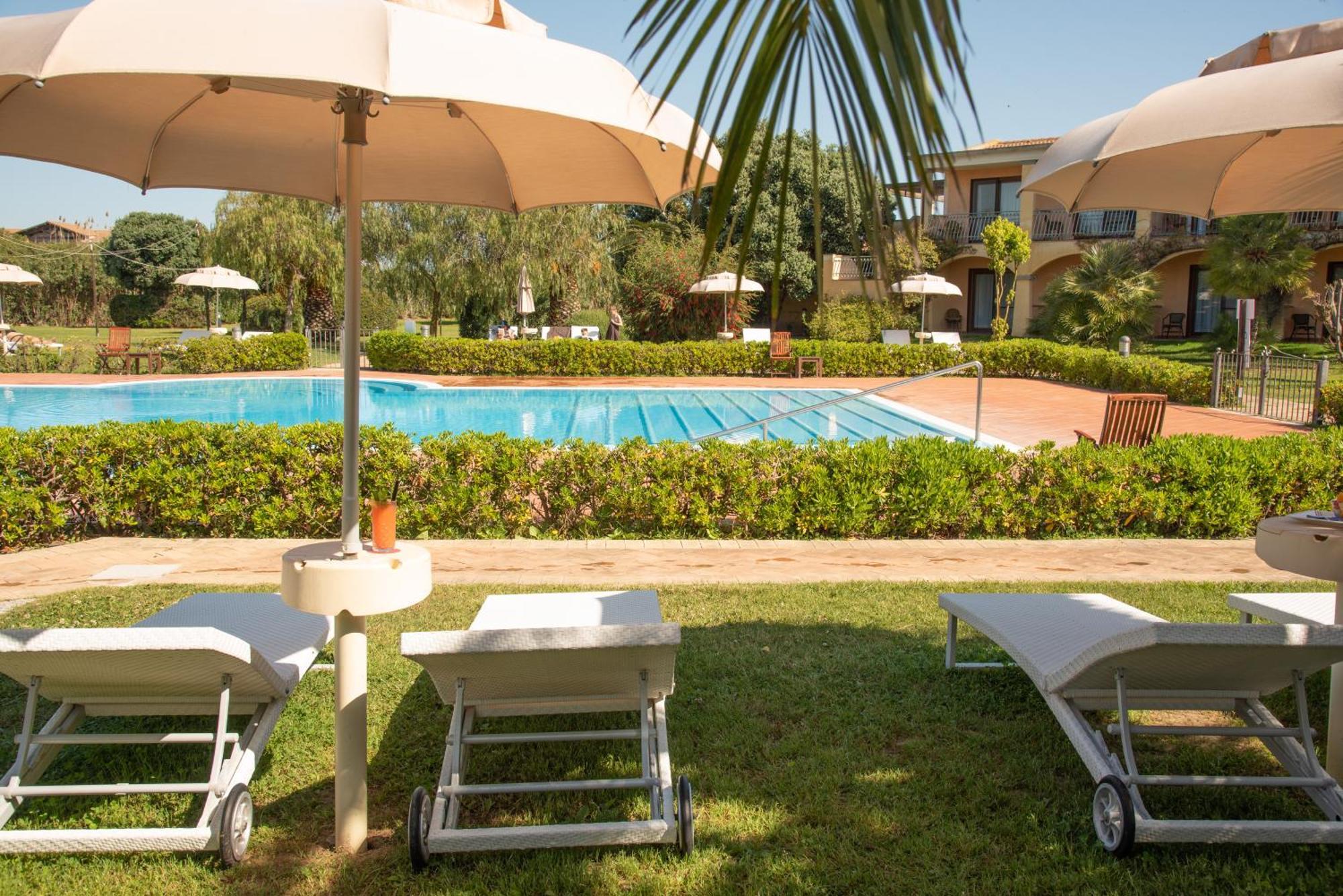 Hotel Santa Gilla Capoterra Eksteriør billede